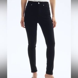 H&M Women's High Rise Black Jeans